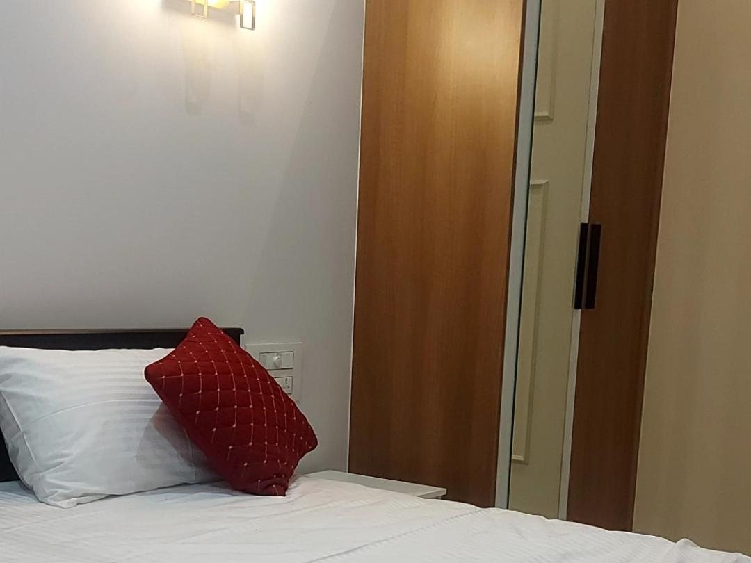 Olive Inn Apartment Alwaye Eksteriør billede